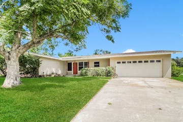 1301 LEEWAY AVE ORLANDO, FL 32810